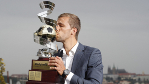 Souček suverénně ovládl podzimní část ankety