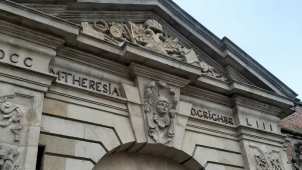 Historie olomouckých staveb: Terezská brána