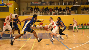 Basketbalisté BK REDSTONE vyhráli v Jindřichově Hradci