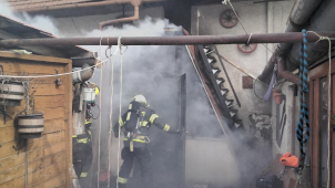 Ničivý požár v rodinném domě vypukl kvůli chybě při topení