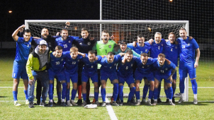 Mighty Ducks jdou v play-off dál