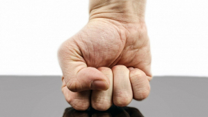 Potyčku mezi partnery odnesla televize