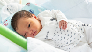 Fakultní nemocnice v dubnu přivítala 197 novorozeňat