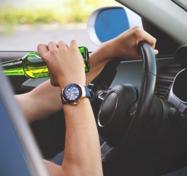 Policisté naměřili řidiči v Olomouci přes dvě promile alkoholu