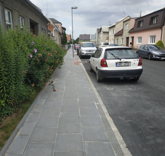 Holičtí se mohou těšit ze dvou opravených cest