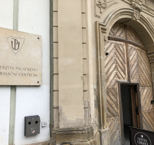 Univerzita Palackého letos přijala nejvíce přihlášek za devět let