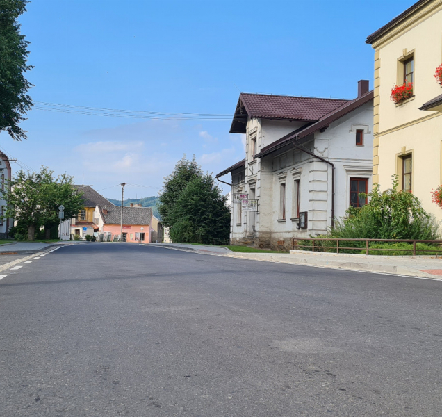 Po nové silnici jezdí řidiči přes Rudu nad Moravou