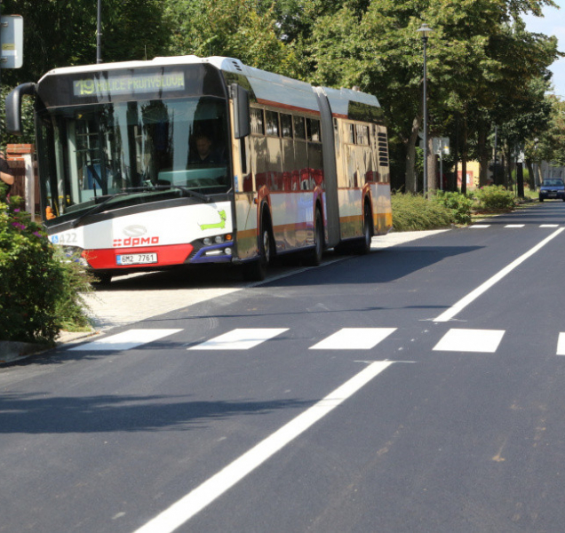 V Holici skončila oprava silnice