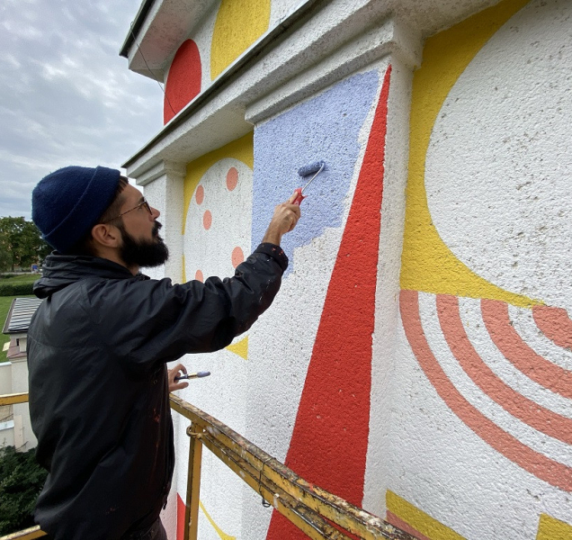 Prostějovská hvězdárna slaví, zdobí ji obří mural
