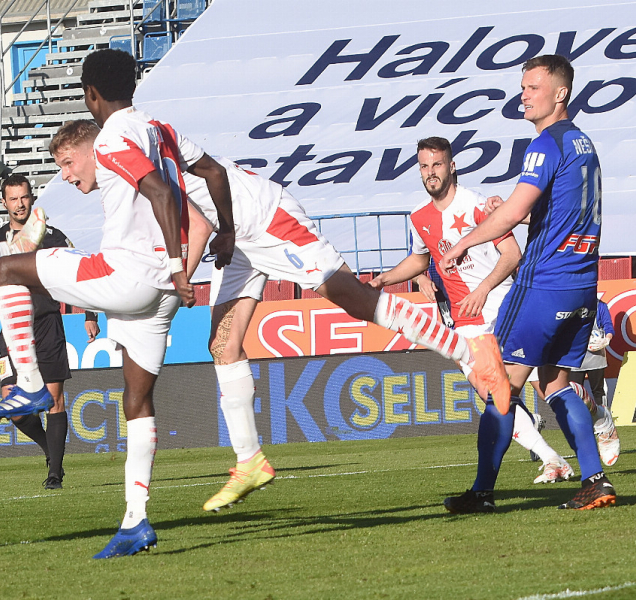 Slavia platí za napadení automobilu SK Sigma