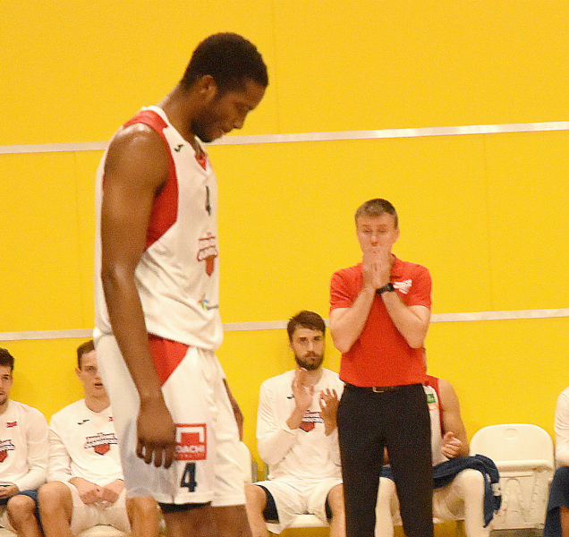 BK REDSTONE mění trenéra, končí dva hráči