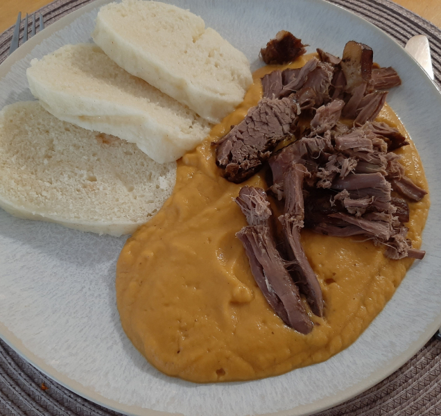 Vaříme s Večerníkem: Svíčková v pomalém hrnci