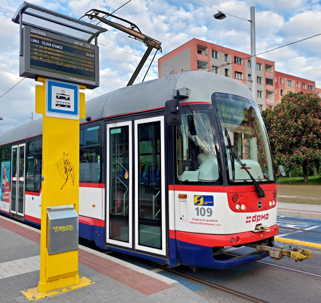 Anketa: Zdražit jízdné nebo nechat stejnou cenu?