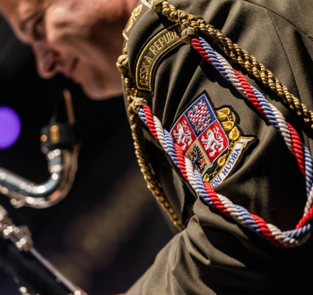 Vojenské orchestry z Evropy zahrají o víkendu na náměstí