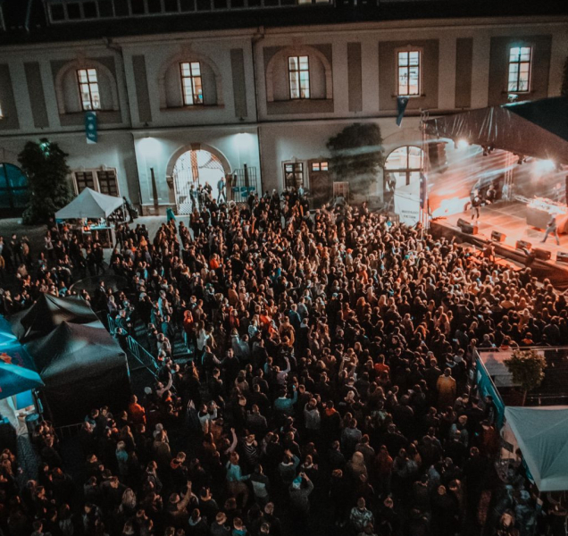 Univerzita chystá studentský majáles, přijede Pam Rabbit i Poláková