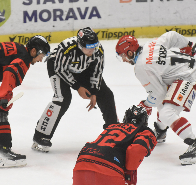 Hokejisté HC Olomouc prohráli v Hradci Králové