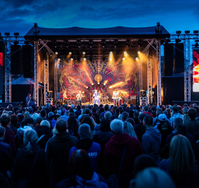 Ewa Farna a další hvězdy i sporty oživí Olomouc