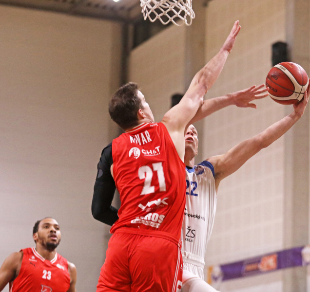 Basketbalisté BK Olomouc těsně prohráli s Pardubicemi