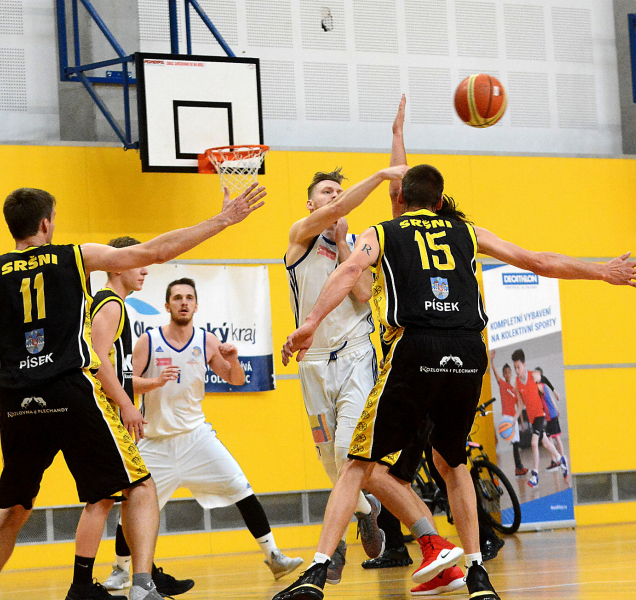 Basketbalisté skončili čtvrtí