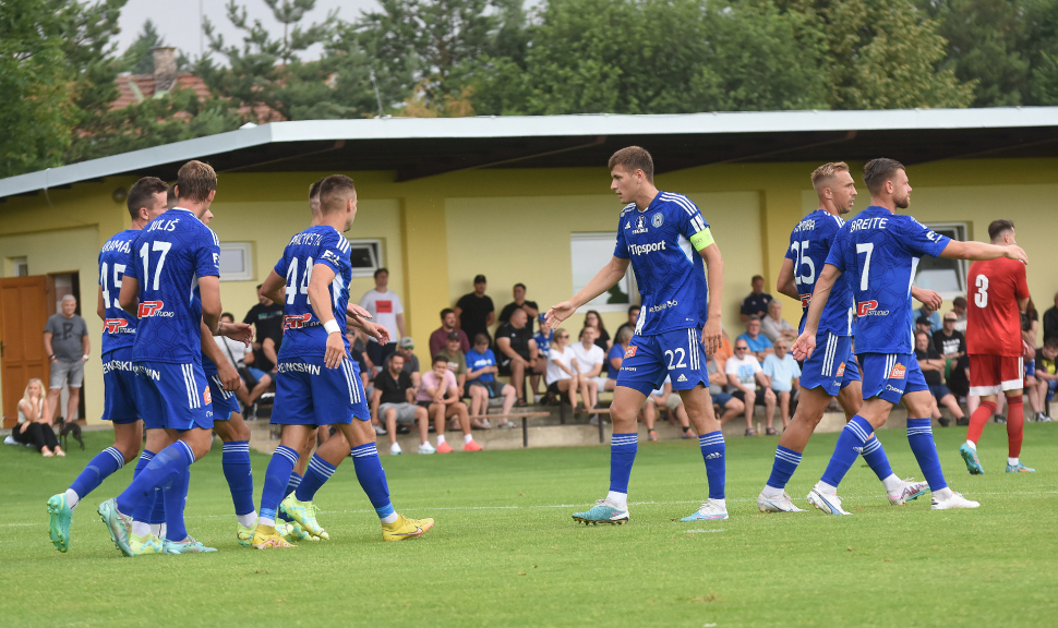 Fotbalisté SK Sigma dali Bystrici čtyřku