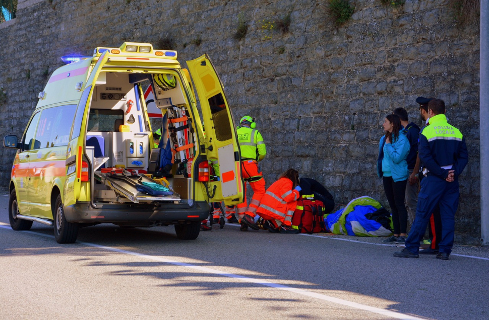 Skočil pod auto. Sebevrah ukončil život na dálnici