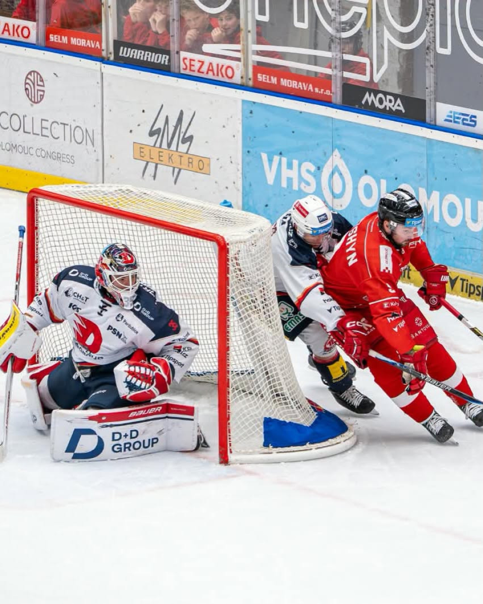 Hokejistům HC Olomouc se nevedlo ani proti Pardubicím