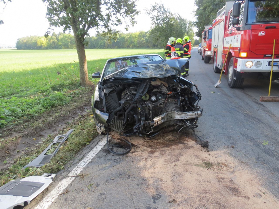 Mezi Mohelnicí a Křemačovem boural osobák