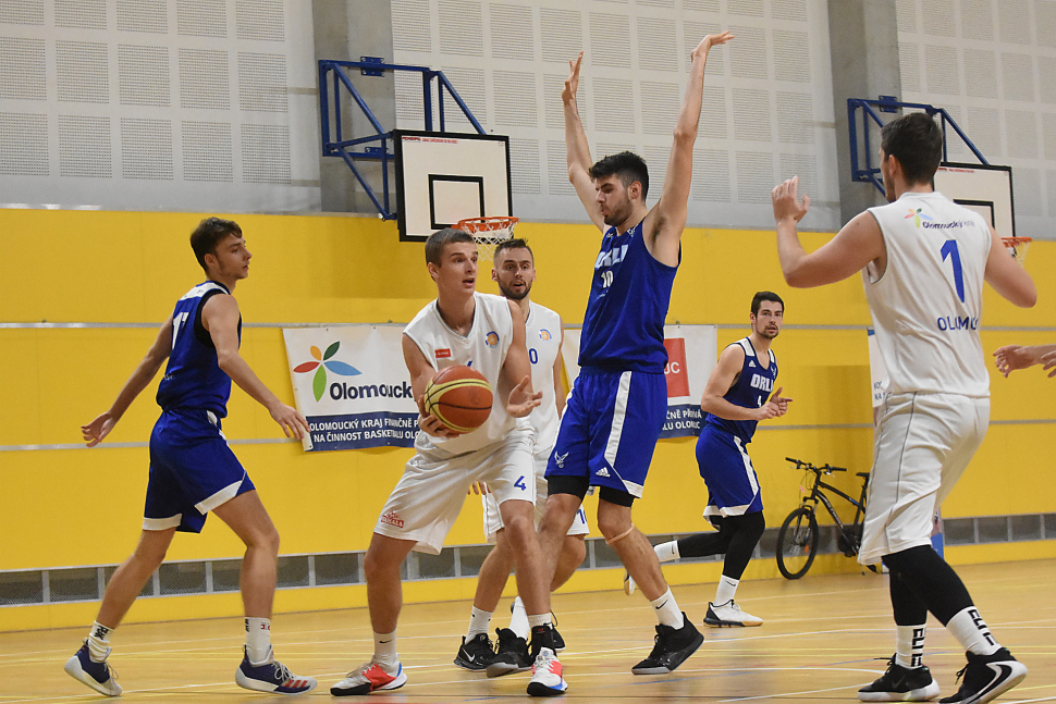 Basketbalisté doma prohráli s Prostějovem