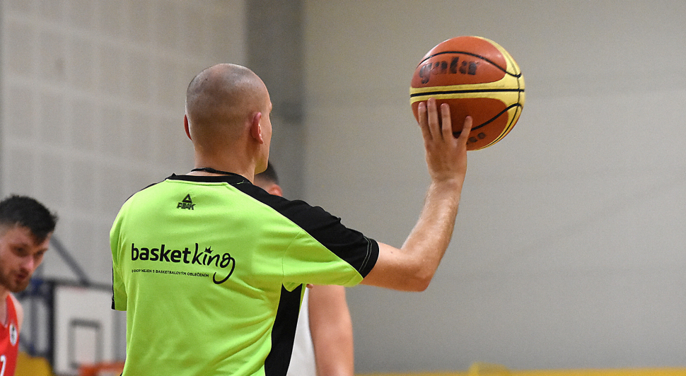 Basketbal ukončil nejvyšší soutěže